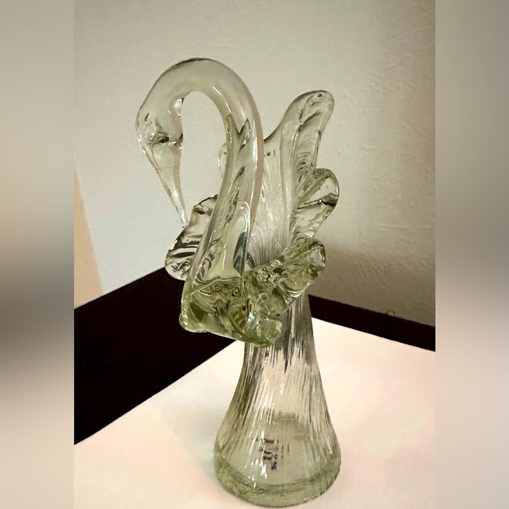 Vintage SWAN, Peacock, Bud Vase, Clear Art Glass